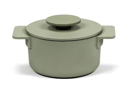 Serax Surface By Sergio Herman Braadpan ø 12 Cm Gietijzer Camogreen 3 Serax Surface By Sergio Herman Braadpan ø 12 Cm Gietijzer Camogreen