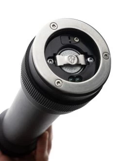 Peugeot BBQ Pepermolen Met Verlichting 30 Cm Hout Zwart -Boetiekwinkel voor keukengerei bbq meca p