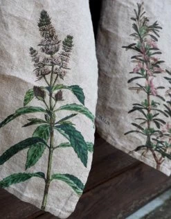 Oldenhof Mint & Rosemary Handdoek 42 X 60 Cm Linnen 2 Stuks -Boetiekwinkel voor keukengerei herbal linen kitchen towels by linoroom
