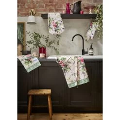 Ulster Weavers Madame Butterfly Lange Pannenlap Katoen Groen -Boetiekwinkel voor keukengerei madame butterfly main