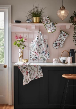 Ulster Weavers Oriental Birds Ovenwant Katoen Crème -Boetiekwinkel voor keukengerei oriental birds main klein 2