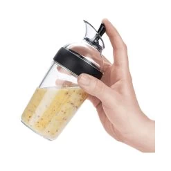 OXO Good Grips Dressingshaker 250 Ml 10 OXO Good Grips Dressingshaker 250 Ml -Boetiekwinkel voor keukengerei oxo dressingshaker 200 4