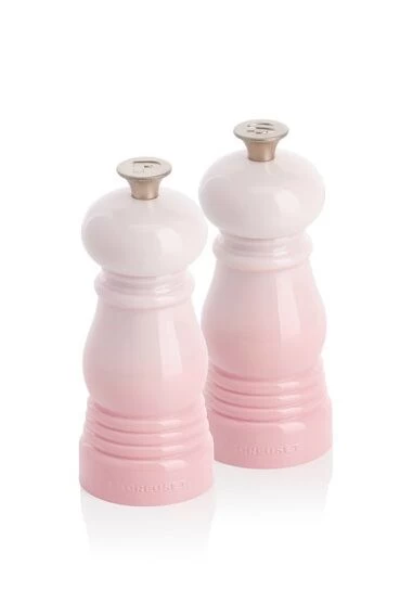 Le Creuset Peper- En Zoutmolen 11 Cm Kunststof Shell Pink 2-delig 3 Le Creuset Peper- En Zoutmolen 11 Cm Kunststof Shell Pink 2-delig